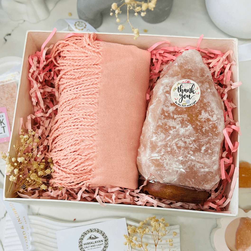 Himalayan Lamp with Cashmere & Reed Diffuser Gift Set