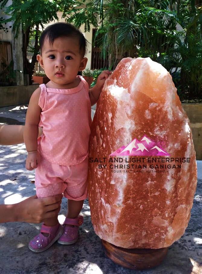 Giant Himalayan Salt Lamp