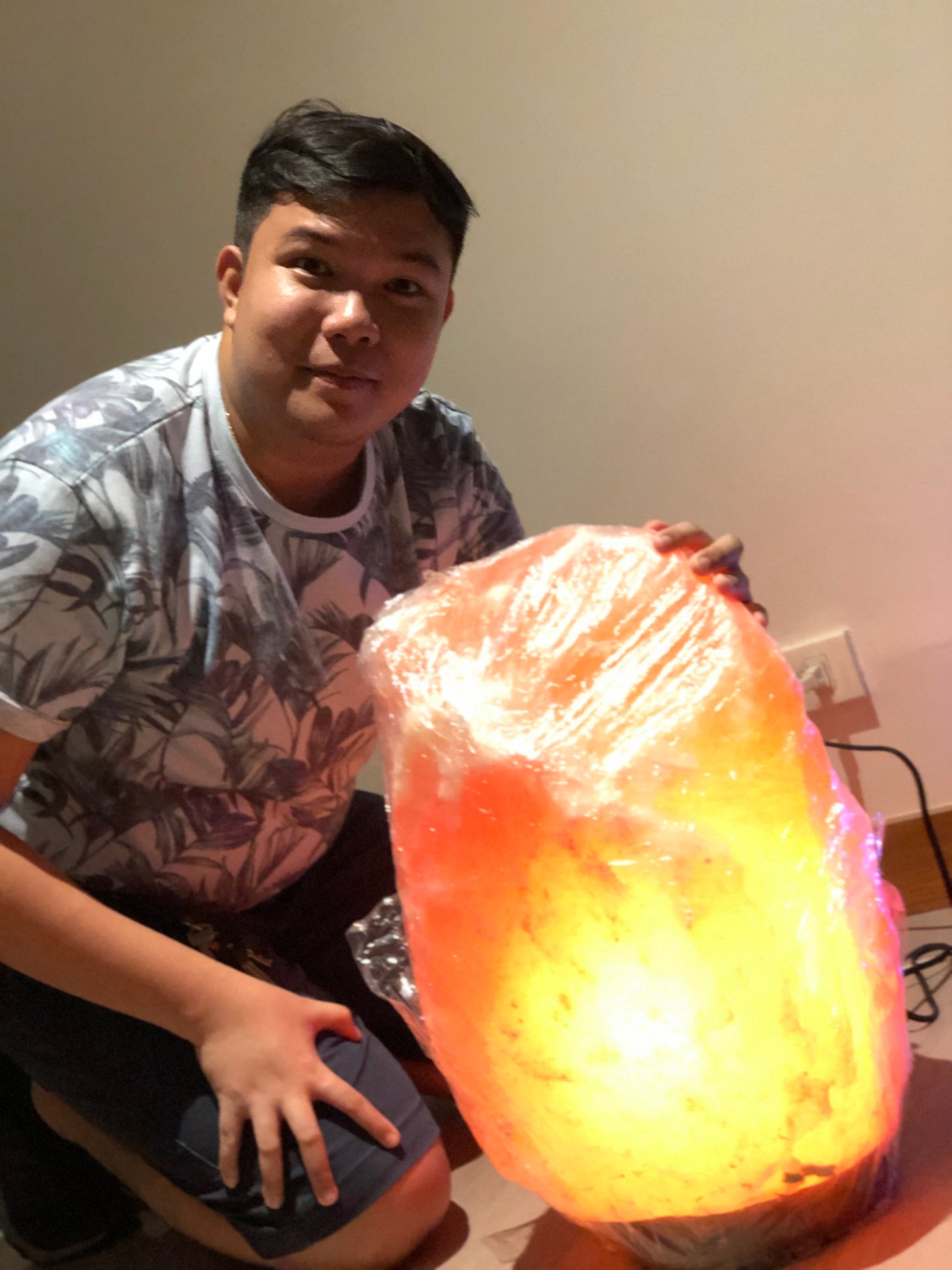 Giant Himalayan Salt Lamp