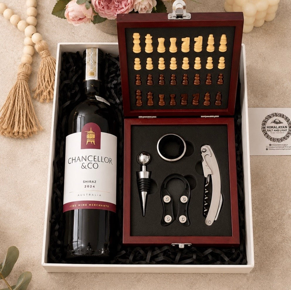 Wine with Chessboard & tools gift set